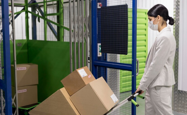 Lift Penumpang & Barang